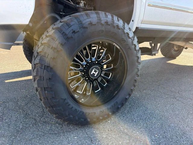 gmc sierra 3500hd 2018 1GT42XEY8JF279831 image gmc sierra 3500hd 2018 1GT42XEY8JF279831 image